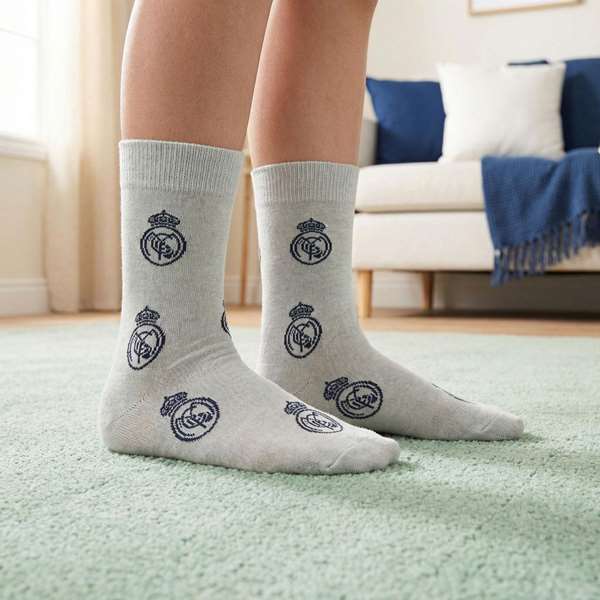 Cerdá & Capas Calcetines Oficiales Adulto Real Madrid Blanco Tallas 36-42 / 38-45 Referencia: 6,6