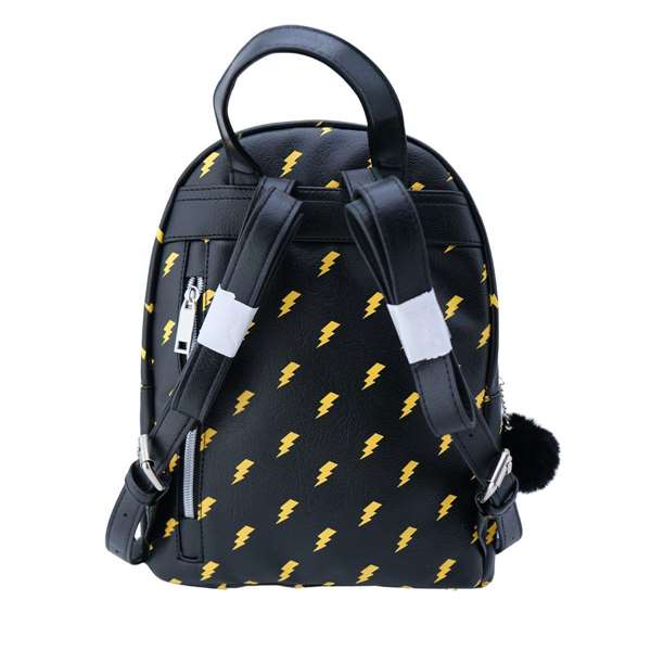 Toybags Mochilita Pokémon Premium Negra con bolsillos Toybags Mochilita Pokémon Premium Negra con bolsillos