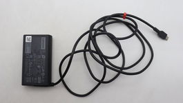 Lenovo Adaptador de Corriente 65W USB-C Múltiples Voltajes (20V, 15V, 9V, 5V)