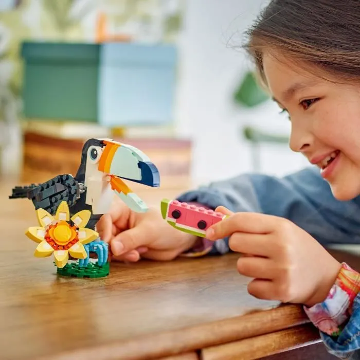 Lego Tucán Tropical 3 en 1 - LEGO Creator 31173 - Juego para niños de 7 años