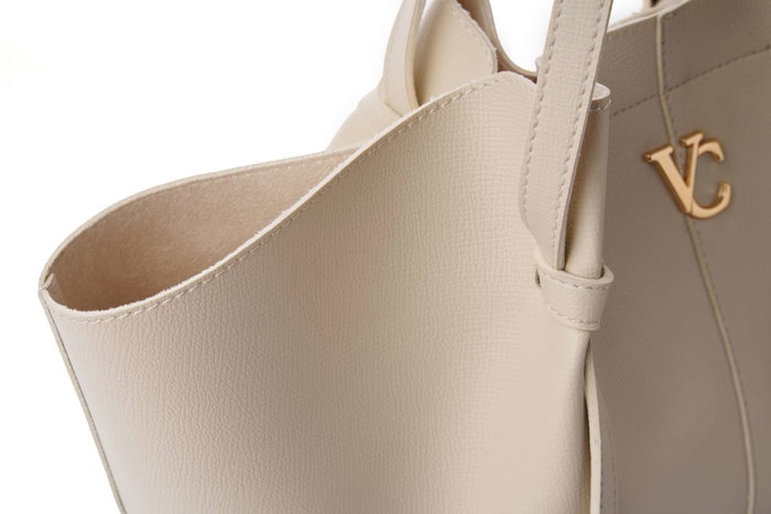 Vince Camuto Bolsa de Hombro Crema 100% Cuero de Polivinilo