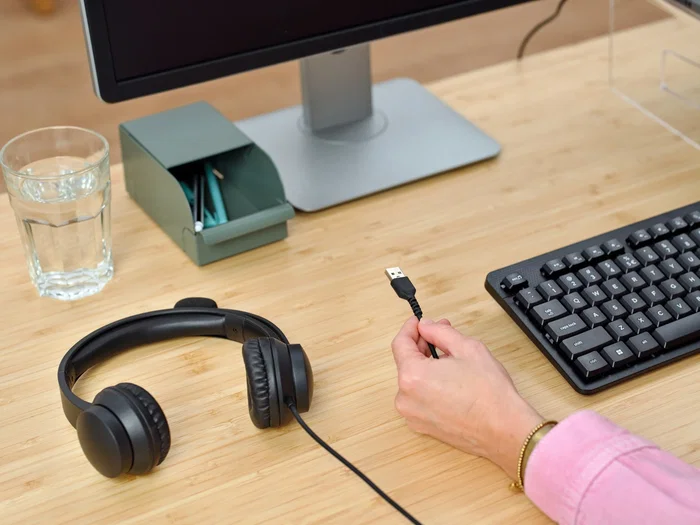 Trust Ayda Auriculares Supraaurales USB con Micrófono Negro