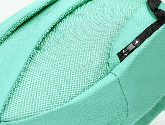 Antartik Mochila Verde Menta con Asas Acolchadas, Bolsillo para Portátil y Bolsillo Antirrobo, 310x160x410 mm