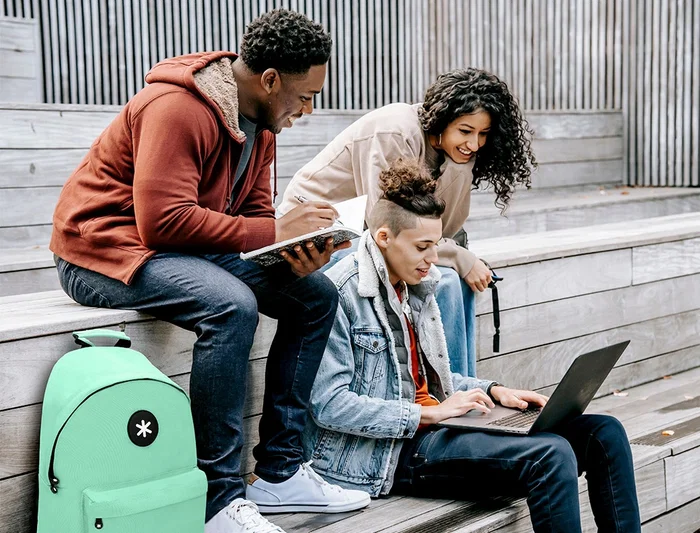 Antartik Mochila Verde Menta con Asas Acolchadas, Bolsillo para Portátil y Bolsillo Antirrobo, 310x160x410 mm