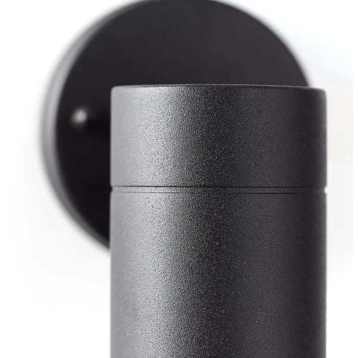 Brilliant BRI4004353346934 Aplique de Pared Jandy para Exterior, color Negro, compatible con bombillas GU10 LED, potencia máxima 28W.