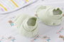 DKD Home Decor Set de 5 Piezas para Bebé: Manta, Patucos, Baberos y Gorro - Amarillo y Verde (Dimensiones 25x19x6 cm)