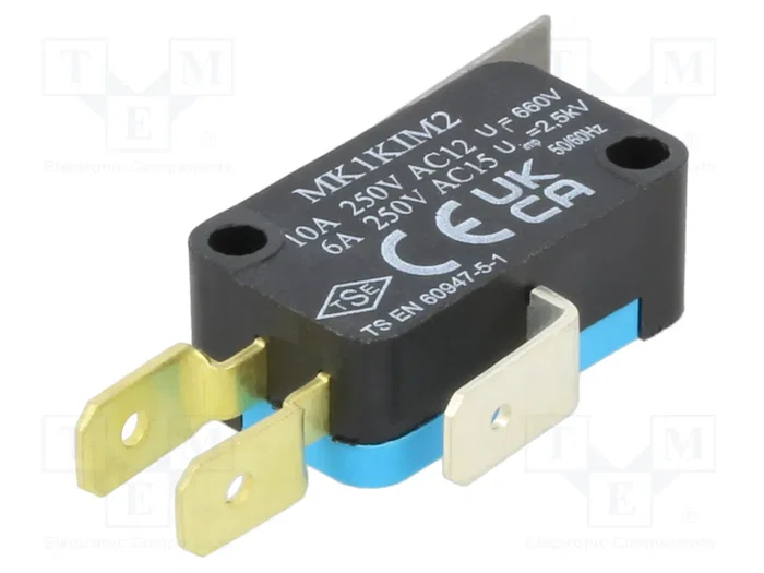 EMAS Microconmutador SNAP ACTION SPDT con Palanca 6A/250VAC