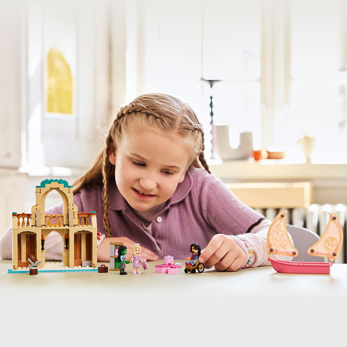 LEGO Glinda, Elphaba Y Nessarose En Shiz University 75681 Juguete de Fantasía para Niños +7 Años