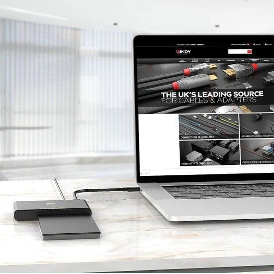 Lindy 43359 Base de conexión para disco duro USB 3.2 Gen 2 Type-C Negro