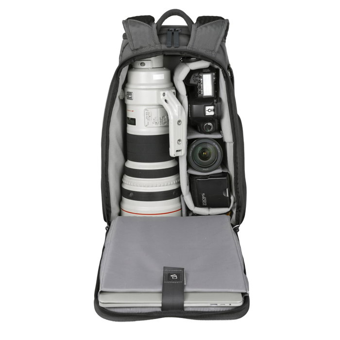 Vanguard VEO Adaptor R48 Mochila con USB-A Negra
