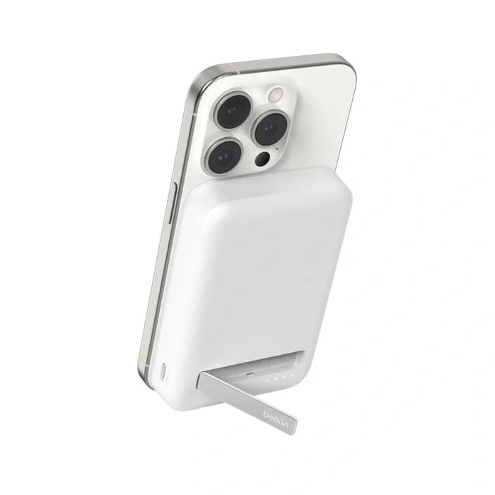 Belkin BoostCharge Pro Cargador Inalámbrico 8000 mAh Blanco Belkin BoostCharge Pro Cargador Inalámbrico 8000 mAh Blanco