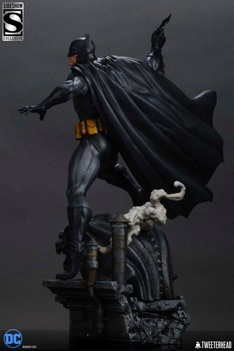 DC Comics Estatua 1/4 Batman (Black and Gray Edition) 66 cm