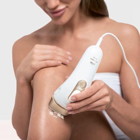 Braun Silk-expert Pro 5 PL5152 Depiladora de Luz Pulsada Blanco y Oro Braun Silk-expert Pro 5 PL5152 Depiladora de Luz Pulsada Blanco y Oro
