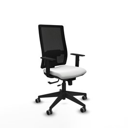 Silla de oficina Horna con mecanismo Sincro/Traslack tapizada con Tela color Blanco y malla color Negro. Equipada con lumbar 1D, Brazos 1D y Ruedas 65 mm parqué