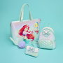 LOUNGEFLY Cartera Disney La Sirenita Iridescent Pearl, Poliuretano efecto escamas, 15.2x10 cm, 7 ranuras para tarjetas, 1 ranura para DNI, forro interior a juego