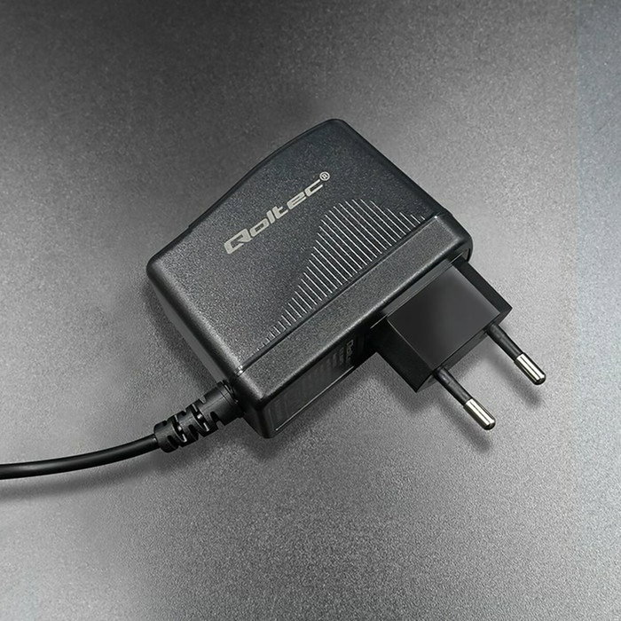QOLTEC Alimentador de Impulso 12VDC 2A 24W QOLTEC Alimentador de Impulso 12VDC 2A 24W
