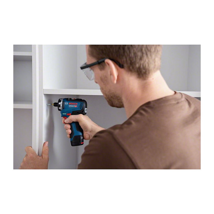 Bosch GSR 12V-35 Kit Destornillador Eléctrico Profesional a Batería 12V 3Ah, Sin Escobillas, 35 Nm, 1750 RPM, 2 Velocidades, con 2 Baterías y Cargador, Negro/Azul/Rojo