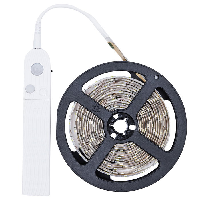 Je cherche une Idee Tira LED 3 M 90 LED con Detector de Movimiento Luz Blanca Fría Funciona con Pilas o USB