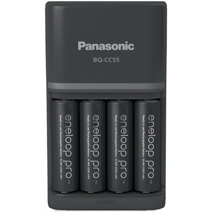 Panasonic Eneloop Smart Plus BQ-CC55 con 4 baterías AA 2500 mAh Panasonic Eneloop Smart Plus BQ-CC55 con 4 baterías AA 2500 mAh