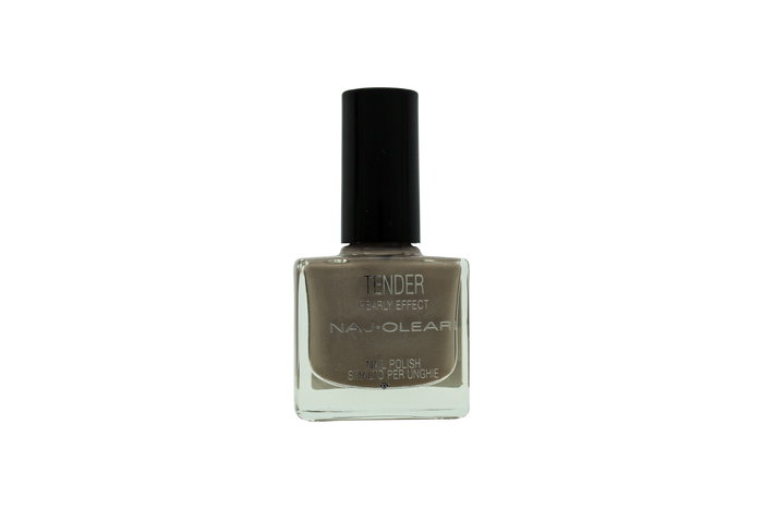 Naj Oleari Tender Pearly Effect Nail Polish 8ml - 135