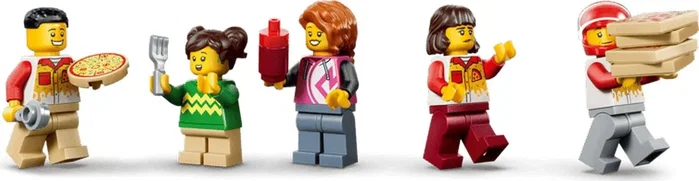 LEGO City Pizza a Domicilio 60496: Juguete de pizzería con coche, escúter y dron, 494 piezas, +6 años