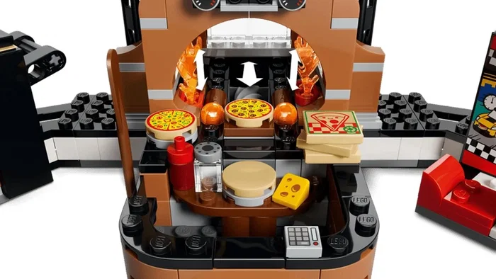 LEGO City Pizza a Domicilio 60496: Juguete de pizzería con coche, escúter y dron, 494 piezas, +6 años