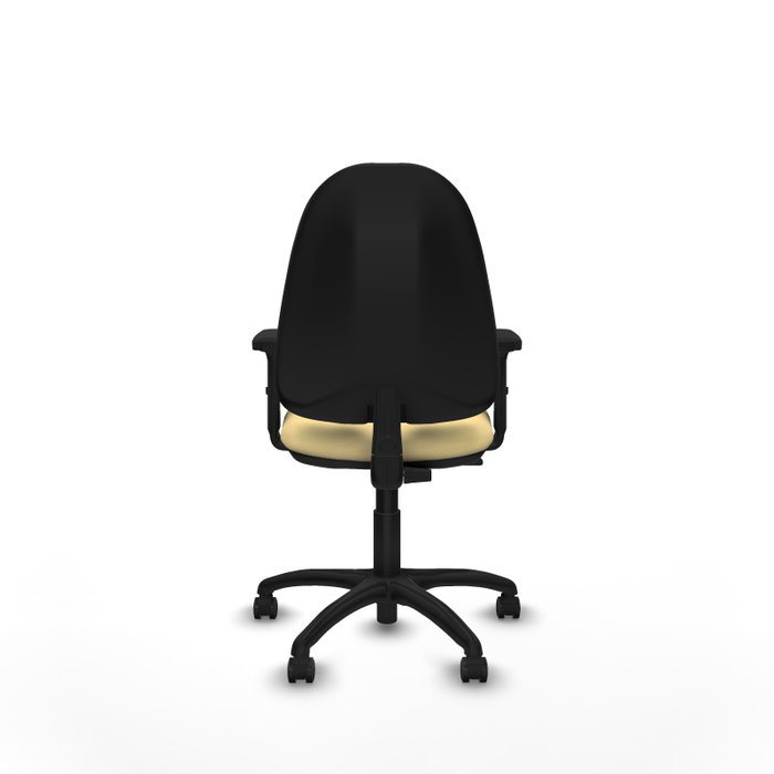 Silla de oficina Algarra con mecanismo Contacto permanente básico tapizada con Similpiel color Crema. Equipada con Base poliamida negra, Brazos 2D y Ruedas de parqué