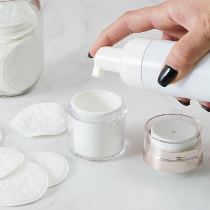 Cosmetic Club Dosificador Bomba 30 ml para Cremas y Lociones, Higiénico y Práctico