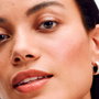 Clinique Chubby Stick Bálsamo Labial Hidratante con Color #Totally Tutu - 3 g