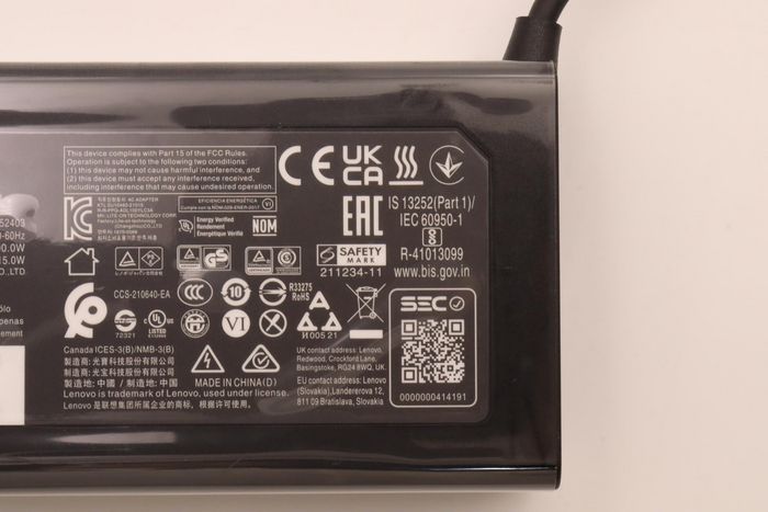 Lenovo Adaptador de Corriente 100W AC con Voltajes Múltiples (20V, 15V, 9V, 5V) para Laptops Lenovo Compatibilidad Mundial