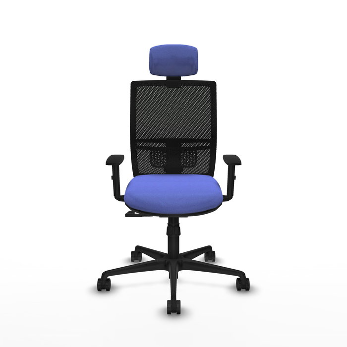 Silla de oficina Yunquera con mecanismo Sincro tapizada con Tela color Azul claro y malla color Negro. Equipada con lumbar 1D, Brazos 1D, Cabecero 1D y Ruedas 65mm nailon