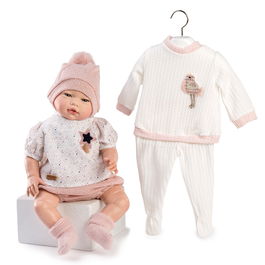 Muñecas Guca 10250 Muñeca Reborn Almudena 42cm sin pelo con camisa y braguitas rosa y blanca, gorro y peucos de lana rosa