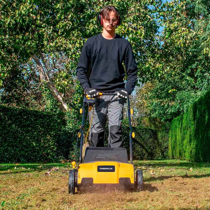 Powerplus Escarificador-Aireador de Césped 1300W, Ancho 320mm con 4 Posiciones, Bolsa 35L, Cuchillas Giratorias, Revive Césped hasta 500m²
