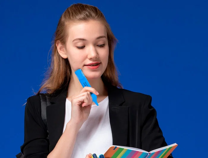 Q-connect Rotulador Fluorescente Azul Punta Biselada Trazo 1-5 mm