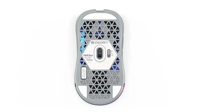 Endorfy GEM Plus Wireless Onyx White Ratón Gaming Inalámbrico 74g Sensor PixArt PAW3395 26000 DPI Retroiluminación ARGB Blanco