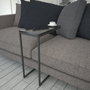 Hanah Home Callen Mesa Auxiliar Industrial Black Marble 46x62x26 cm