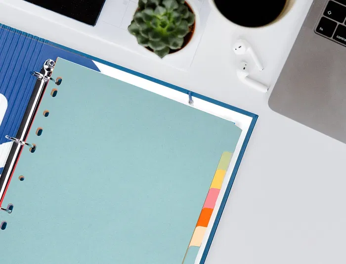 Q-connect Separadores DIN A4 Cartulina Multitaladro Juego 12 Unidades Colores Pastel Índice