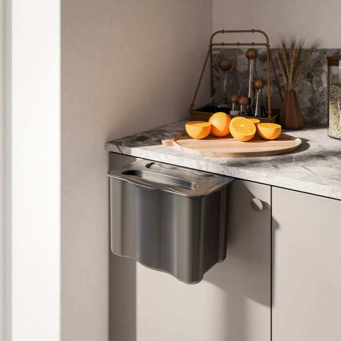 Emuca Contenedor de reciclaje para colgar en la puerta y recoger la basura Recycle, 1 vaso de 5 litros, con tapa, Plástico gris antracita