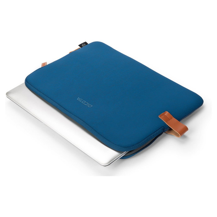 DICOTA D32154-RPET Funda para portátil de 14 pulgadas, color azul marino, fabricada con materiales reciclados