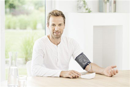 Beurer BM-27 Tensiómetro de Brazo con Indicador de Posicionamiento y Memoria para 4 Usuarios