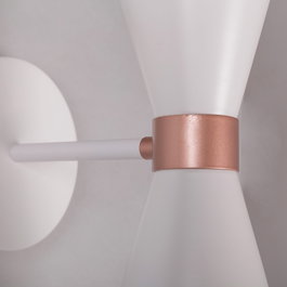 Aplique de Pared Kosice con estilo nórdico en acero