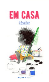 Em casa, M. Carmen Aznar - AKIARA