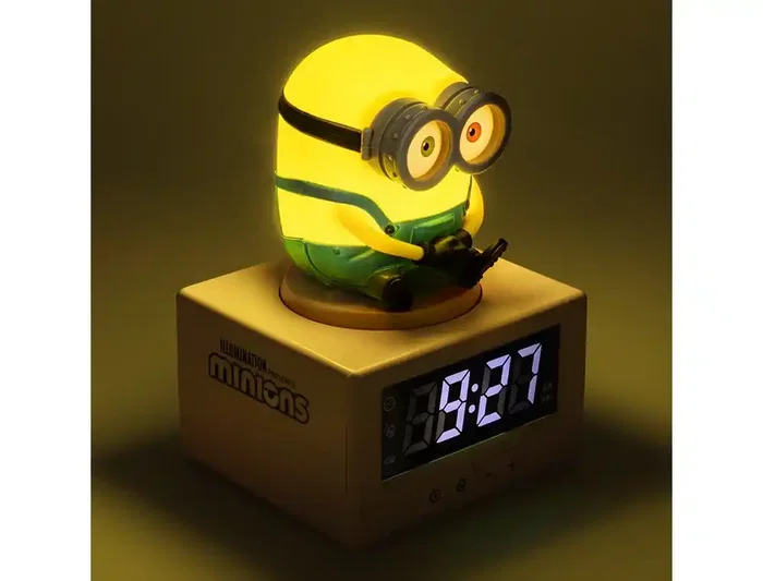 Wondee Despertador Digital Minions con Luz Nocturna, Bob, 14 cm, Reloj Despertador Minions Icon, para Dormitorio, Pilas AA (no Incluidas)