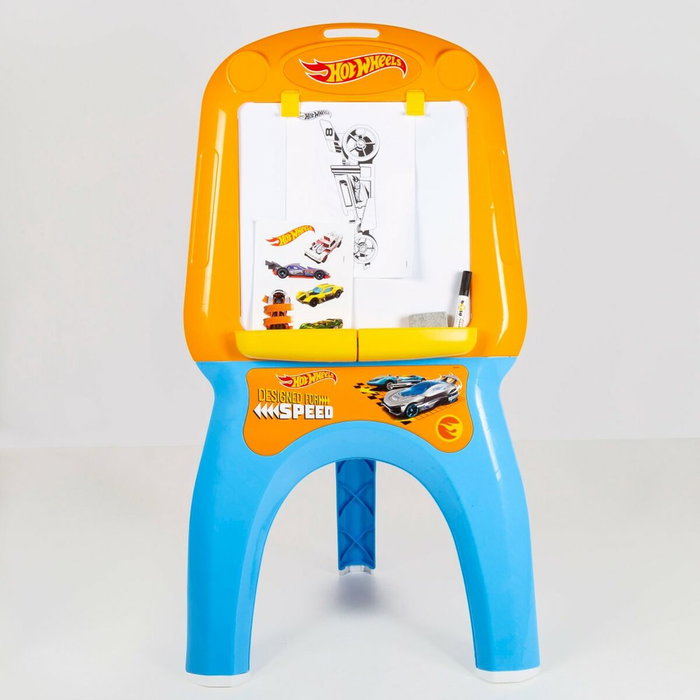 Color Baby Pizarra Hot Wheels con 13 accesorios
