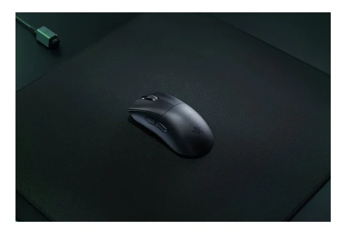 Razer DeathAdder V3 HyperSpeed Ratón Gaming Ergonómico Negro