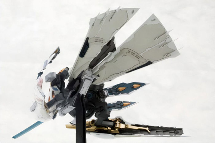 Ikaruga Maqueta Plastic Model Kit 1/144 Ginkei 16 cm