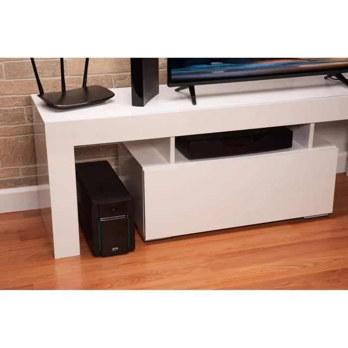APC Easy UPS BVX1600LI 1,6 kVA 900 W 6 Salidas AC APC Easy UPS BVX1600LI 1,6 kVA 900 W 6 Salidas AC