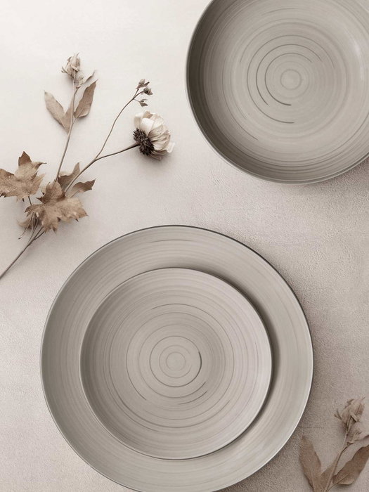 Vessia Set Vajilla 18 Piezas Espiral Gris Loza Cerámica 34.5x28.5x22 cm (Set de 2) Vessia Set Vajilla 18 Piezas Espiral Gris Loza Cerámica 34.5x28.5x22 cm (Set de 2)