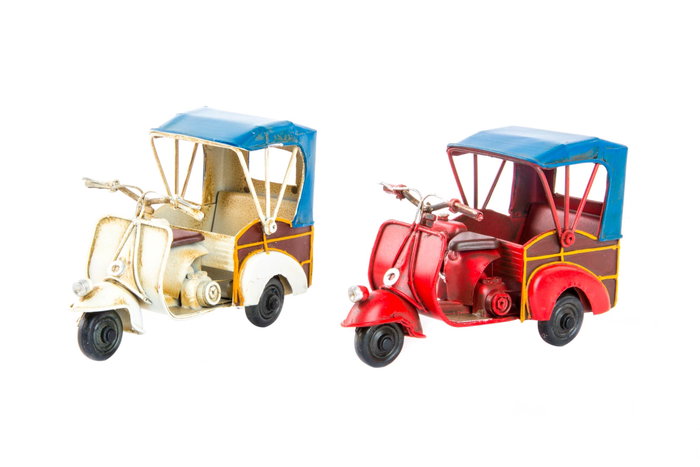 DKD Home Decor Vehículo Decoración Vintage Tuk-tuk Blanco Rojo Metal 5.5 x 7.5 x 11.5 cm DKD Home Decor Vehículo Decoración Vintage Tuk-tuk Blanco Rojo Metal 5.5 x 7.5 x 11.5 cm