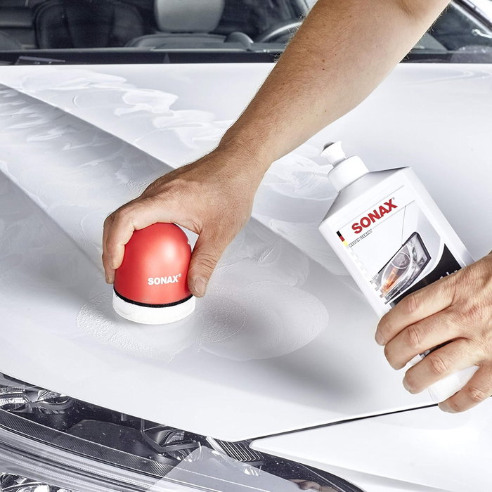 Sonax SX02960000 Pulimento + Cera Blanca 500 mL para Coches Blancos, Limpia y Devuelve Brillo